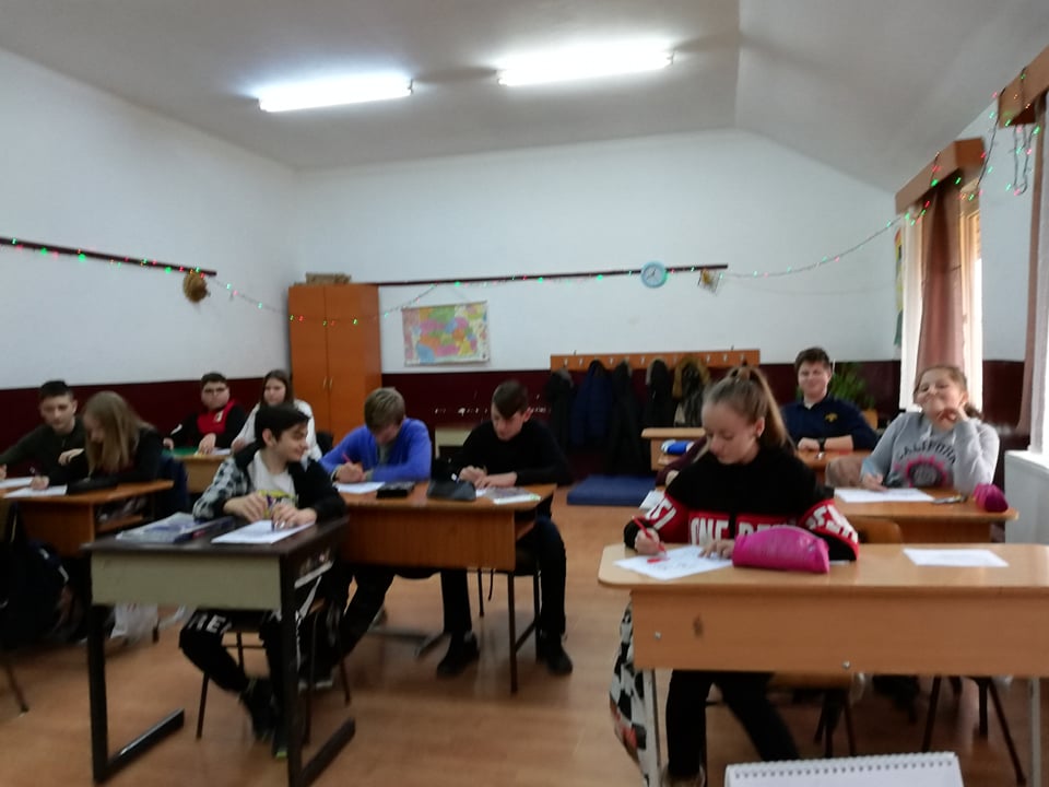 Campanie de prevenire a consumului de alcool, tutun şi droguri în rândul elevilor de la Școala Gimnazială „Dósa Dániel” din localitatea Valea Izvoarelor